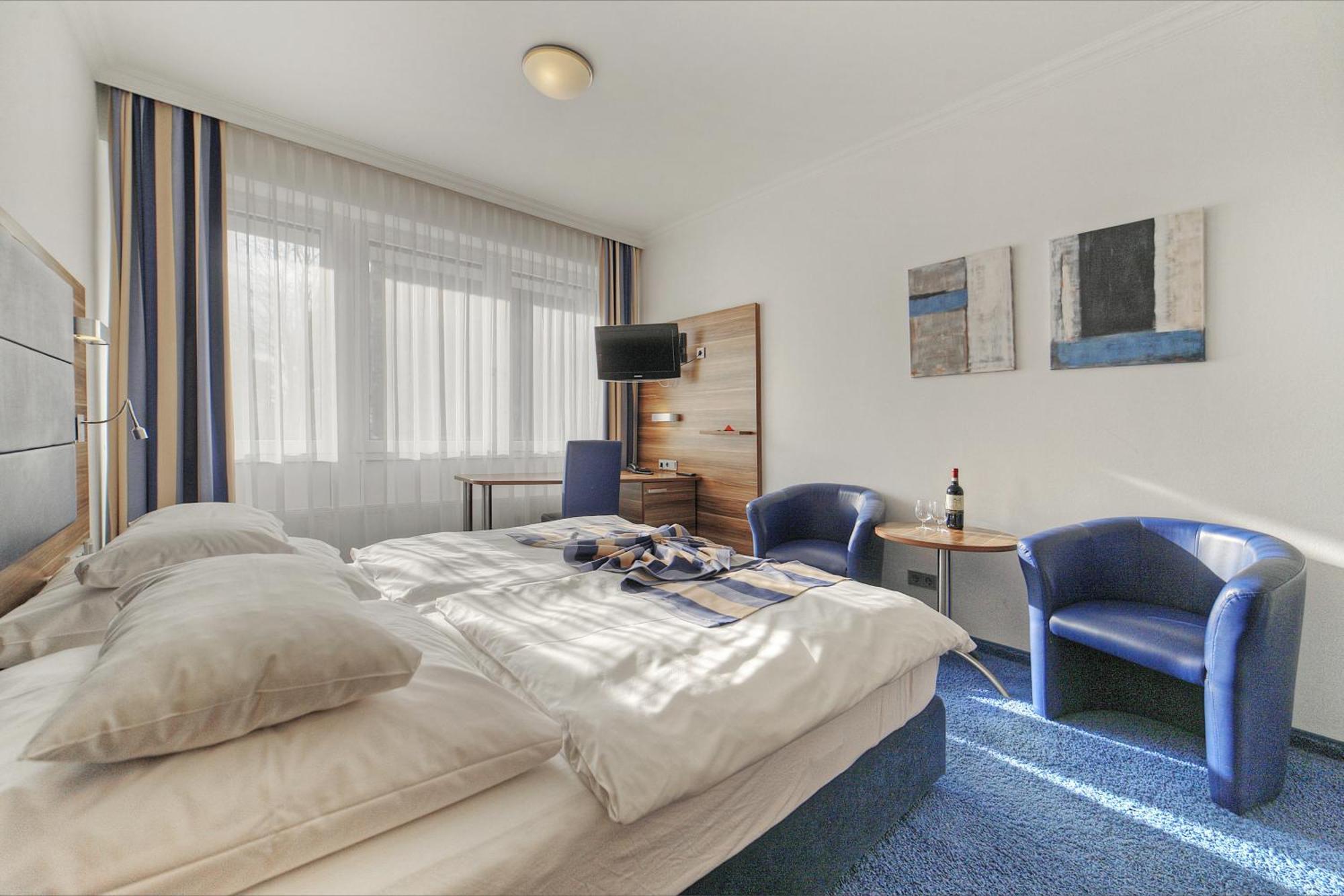Hotel Da Vinci Grobenzell Ruang foto
